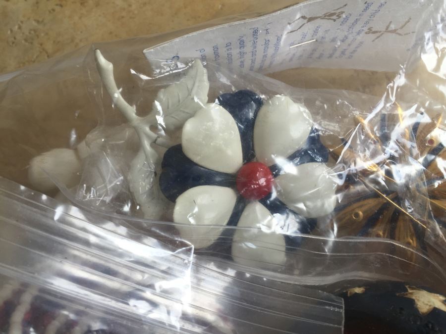 Jewelry Lot #7 - Assorted Jewelry In Large Bag [Photo 12]