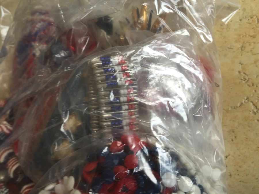 Jewelry Lot #7 - Assorted Jewelry In Large Bag [Photo 9]