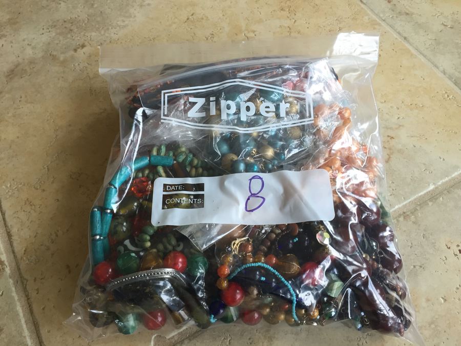 Jewelry Lot #8 - Assorted Jewelry In Large Bag [Photo 1]