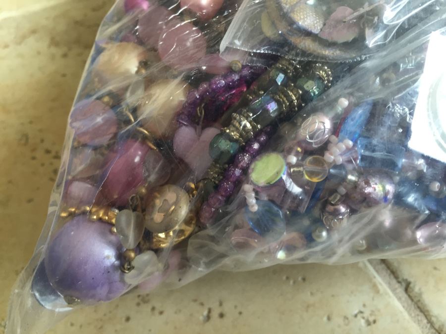 Jewelry Lot #9 - Assorted Jewelry In Large Bag [Photo 2]