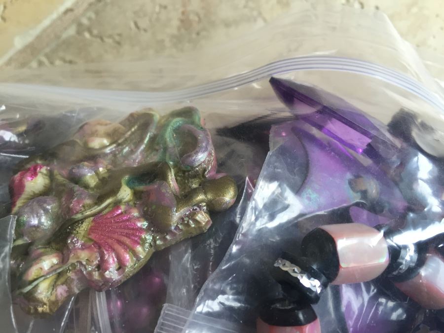Jewelry Lot #9 - Assorted Jewelry In Large Bag [Photo 16]