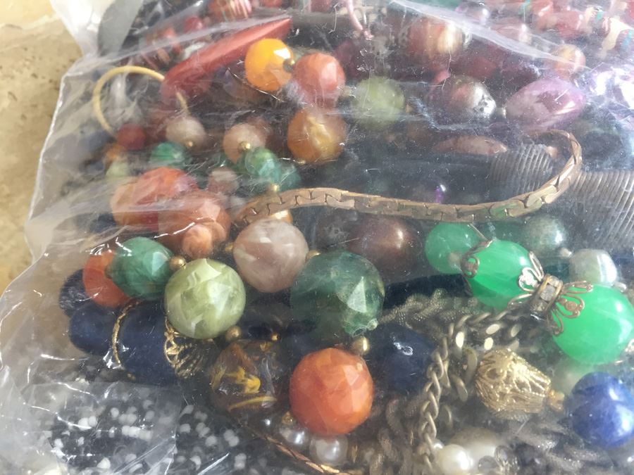 Jewelry Lot #11 - Assorted Jewelry In Large Bag [Photo 12]