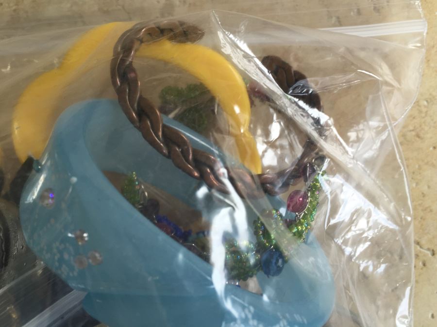 Jewelry Lot #12 - Assorted Jewelry In Large Bag [Photo 12]