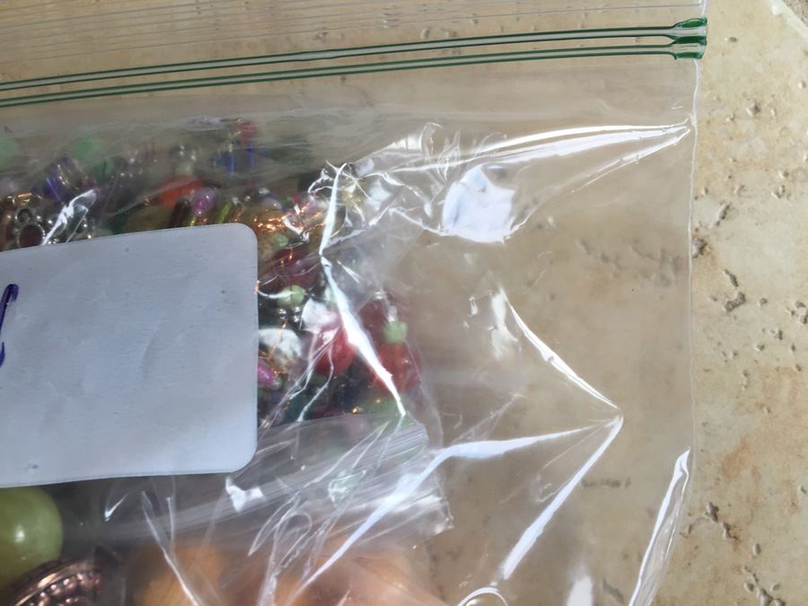 Jewelry Lot #14 - Assorted Jewelry In Large Bag [Photo 8]