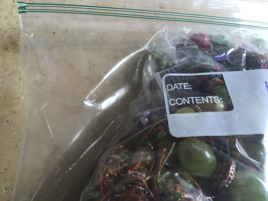 Jewelry Lot #14 - Assorted Jewelry In Large Bag [Photo 7]