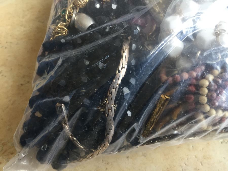Jewelry Lot #15 - Assorted Jewelry In Large Bag [Photo 2]