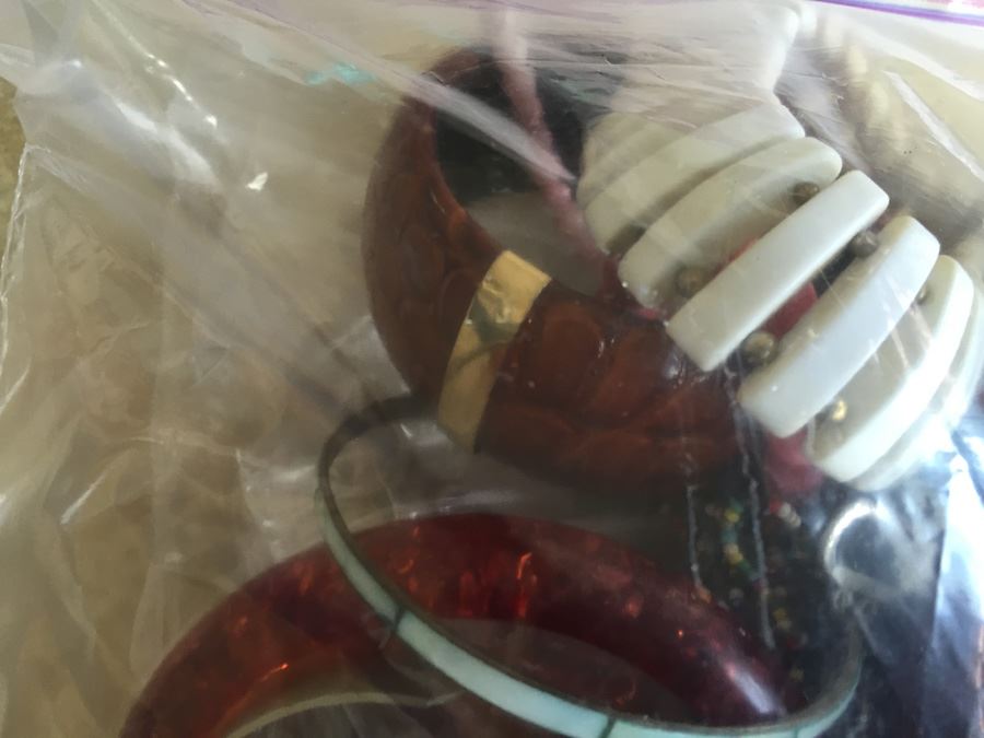 Jewelry Lot #16 - Assorted Jewelry In Large Bag [Photo 19]