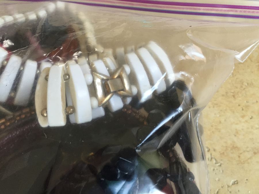 Jewelry Lot #16 - Assorted Jewelry In Large Bag [Photo 18]
