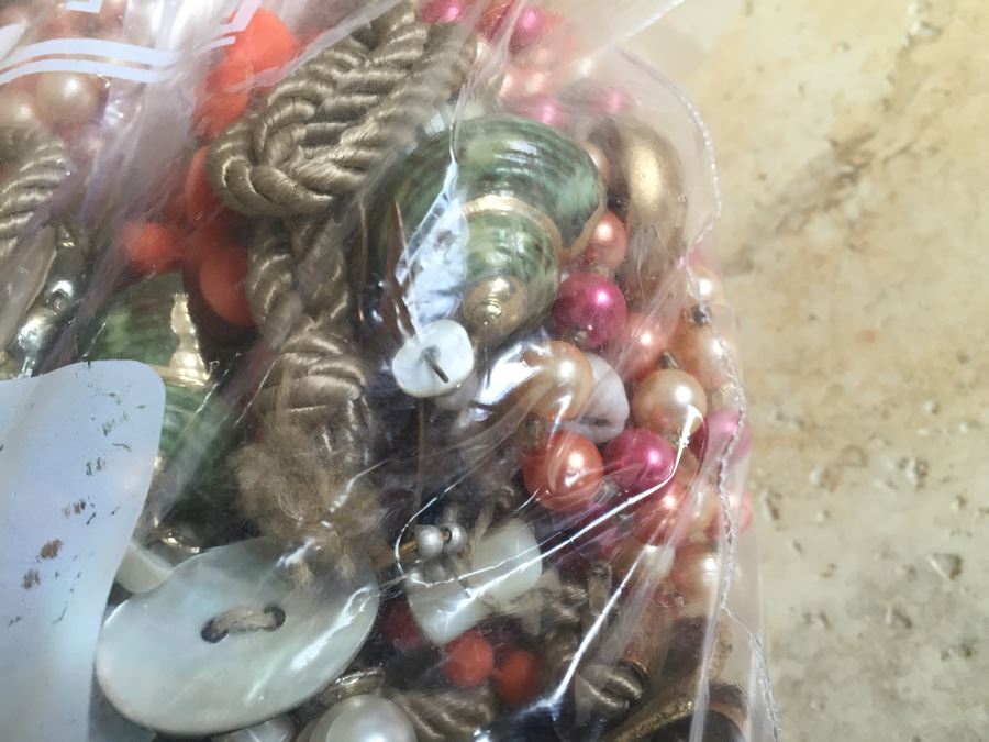 Jewelry Lot #3 - Assorted Jewelry In Large Bag [Photo 5]