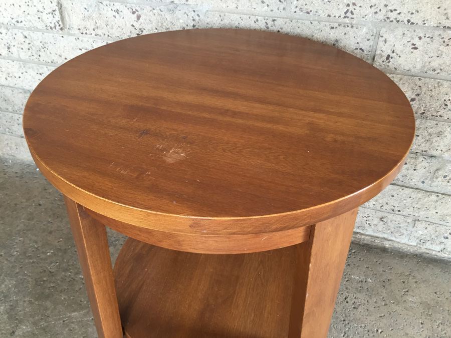 Round Two-Tier End Table [Photo 2]