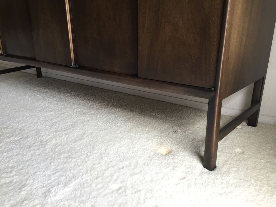 Mid-Century Buffet [Photo 10]