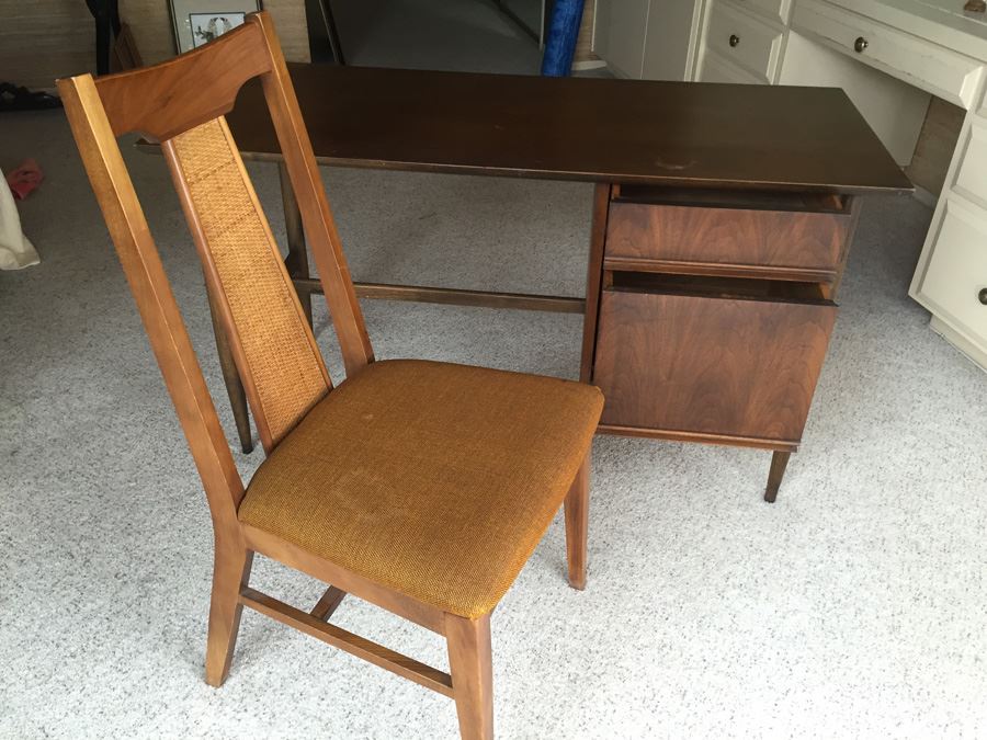 Mid-Century Modern Desk And Mid-Century Modern Chair [Photo 2]