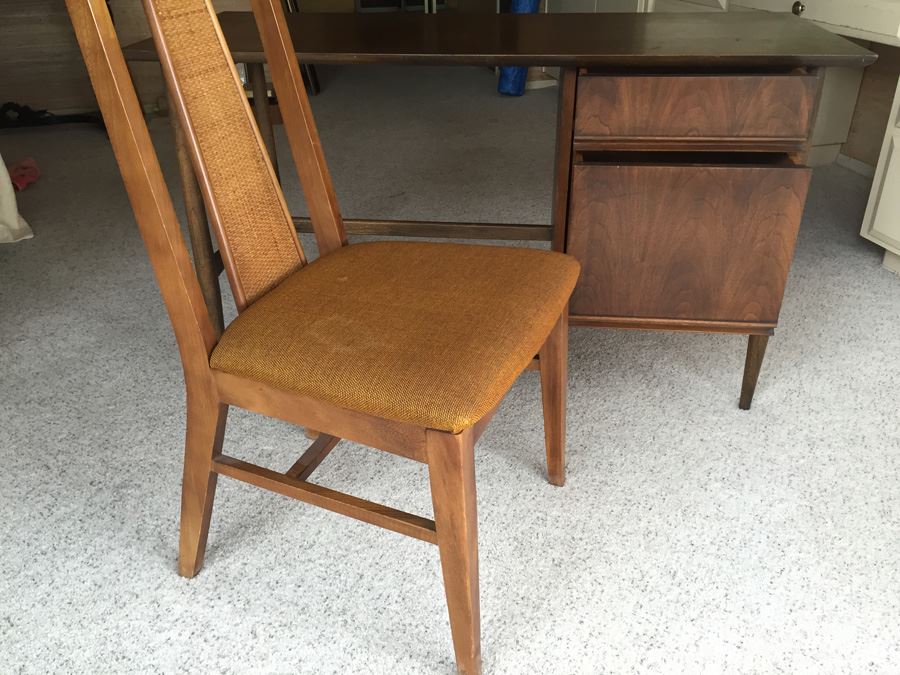 Mid-Century Modern Desk And Mid-Century Modern Chair [Photo 15]
