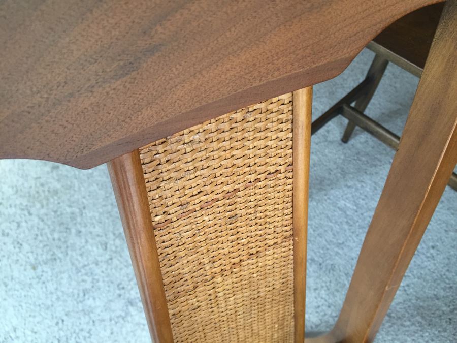 Mid-Century Modern Desk And Mid-Century Modern Chair [Photo 16]