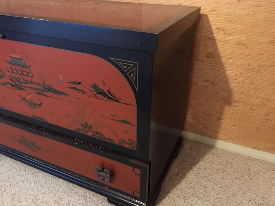 Vintage Chinoiserie Red And Black LANE Cedar Chest With Drawer [Photo 7]