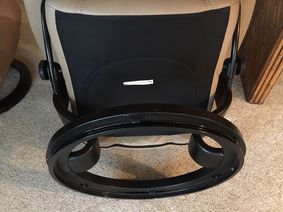 Ekornes Stressless Modern Leather Chair And Ottoman Retails Around $1,500 [Photo 7]