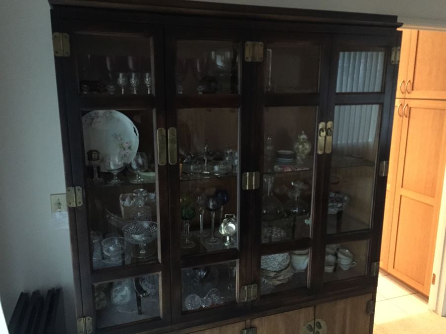 Lane Two Piece Lighted Chinoiserie China Cabinet With Brass Hardware [Photo 5]
