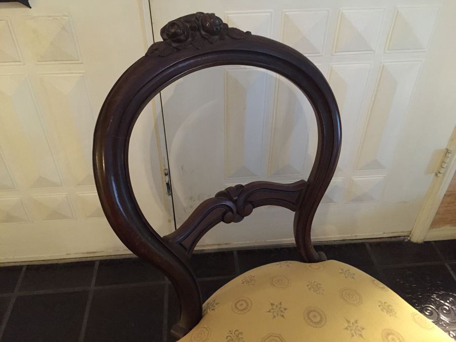 Vintage Chair [Photo 5]