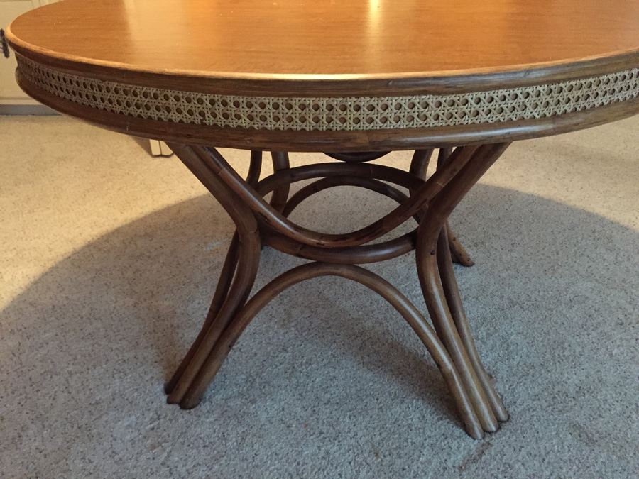 Rattan Table With Leaf [Photo 8]