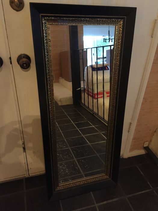 Black And Gold Mirror [Photo 2]