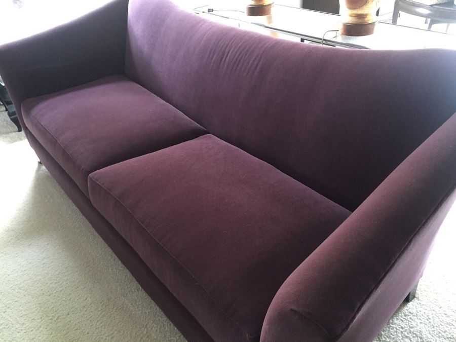 Purple Sofa [Photo 1]