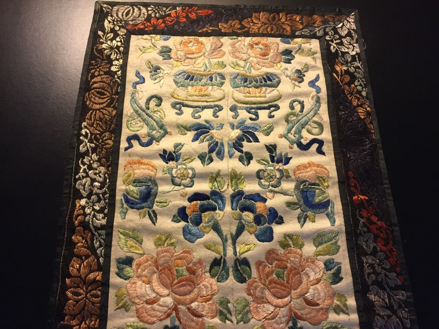 Asian Silk Embroidery [Photo 4]