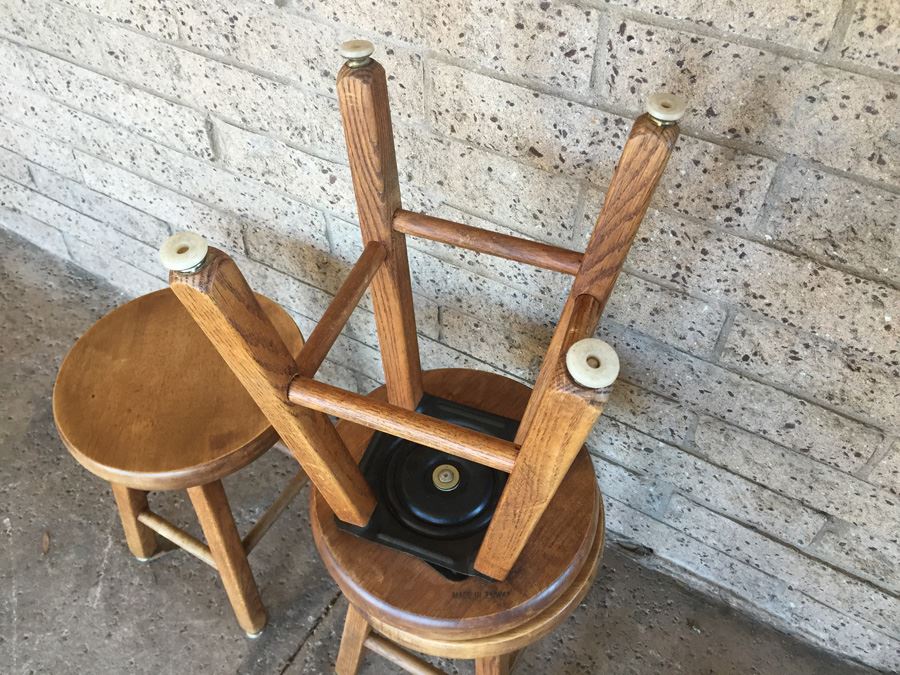 (4) Wooden Swivel Mini Bar Stools [Photo 3]