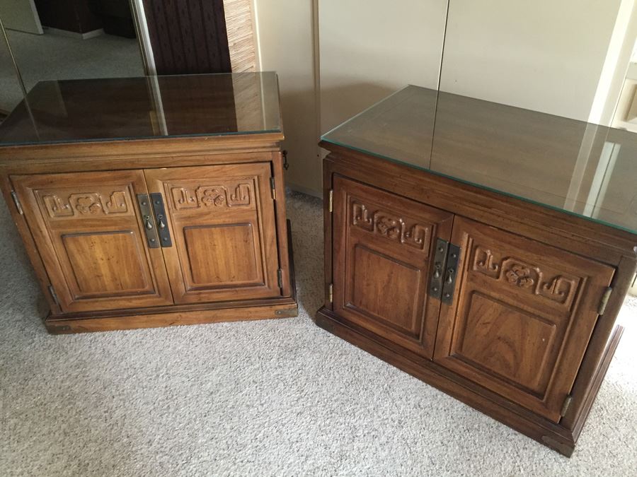 Pair Of American Of Martinsville Nightstands With Glass Tops Wood With Brass Hardware [Photo 8]