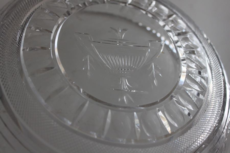 Large Etched Glass Bowl [Photo 6]
