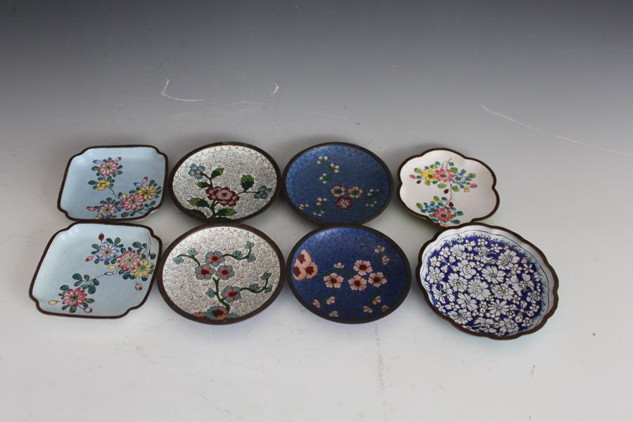 Set Of Eight Chinese Small Enamel Trays Bowls Hand Painted Cloisonne [Photo 2]