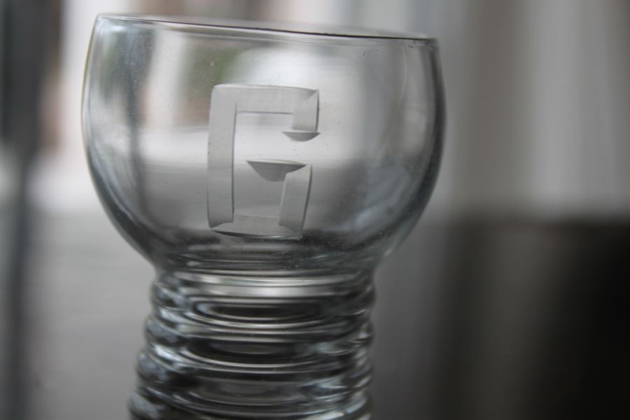 Set Of Eleven Glasses [Photo 2]