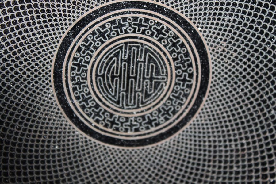 Vintage Pair of Black Cloisonne Vases And Plate China 20th Century With A Brass Rim And Base - Classic Gold Fish Scale Pattern Over A Black Base [Photo 5]