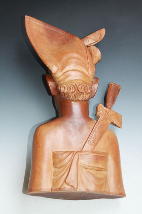 Vintage Klungkung Bali Detailed Teak Wood Carving Of Man [Photo 6]