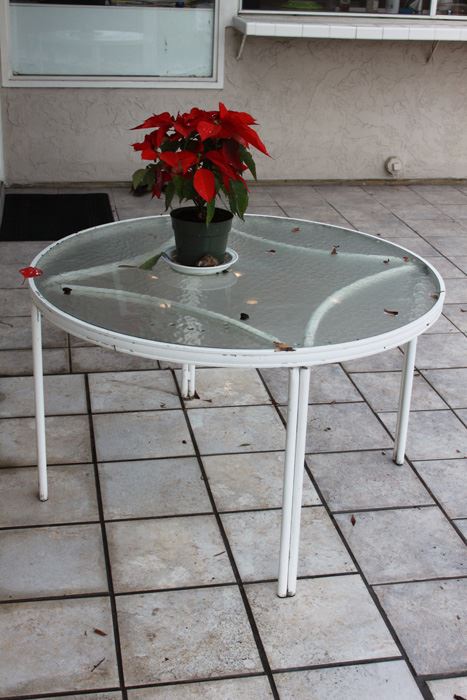 Outdoor Metal Patio Table With Glass Top [Photo 4]