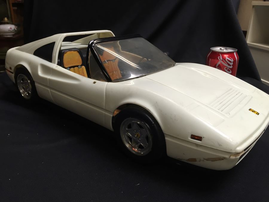 Vintage Pink Barbie Car Austin Healey (Steering Wheel Needs Repair) And 22' White Ferrari Car [Photo 16]