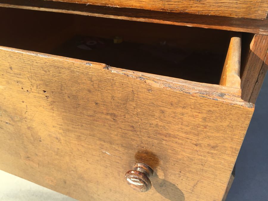 Antique Oak Case Cabinet By Grand Rapids Show Case Co - Perfect For Retail Or Home [Photo 16]