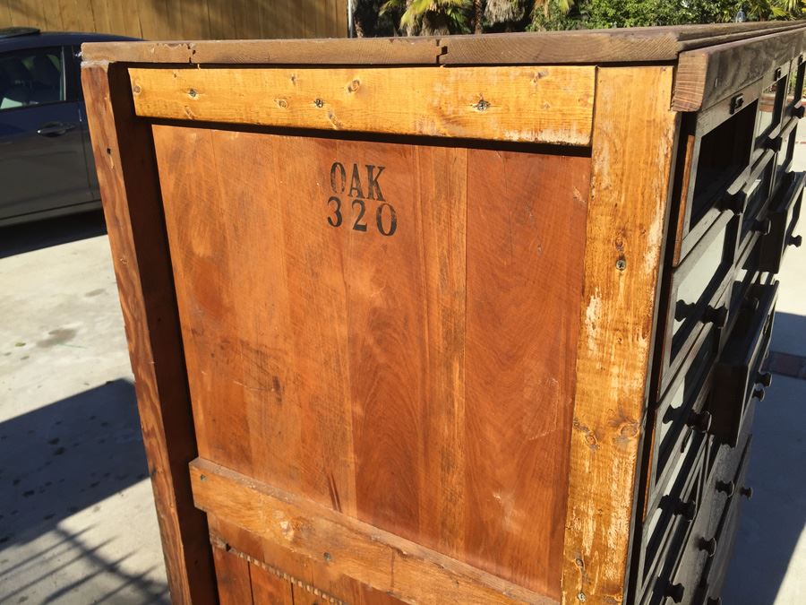 Antique Oak Case Cabinet By Grand Rapids Show Case Co - Perfect For Retail Or Home [Photo 7]