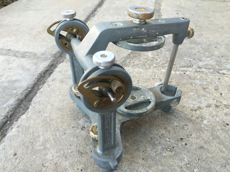 Vintage Hanau Articulator Dental Lab Equipment For Dentist [Photo 2]