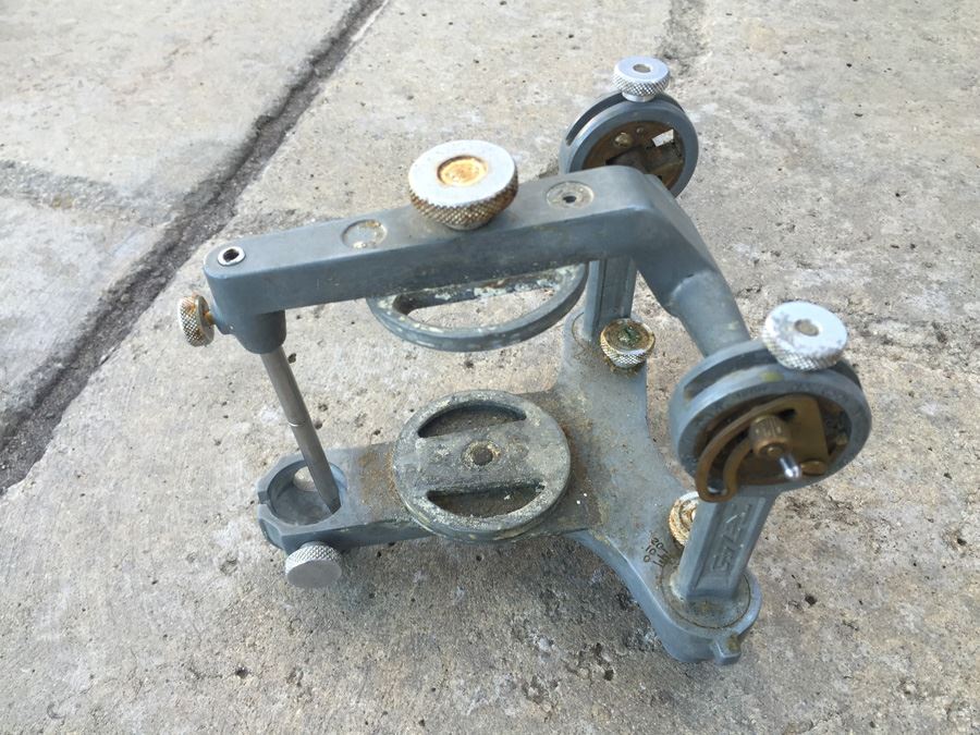 Vintage Hanau Articulator Dental Lab Equipment For Dentist [Photo 1]