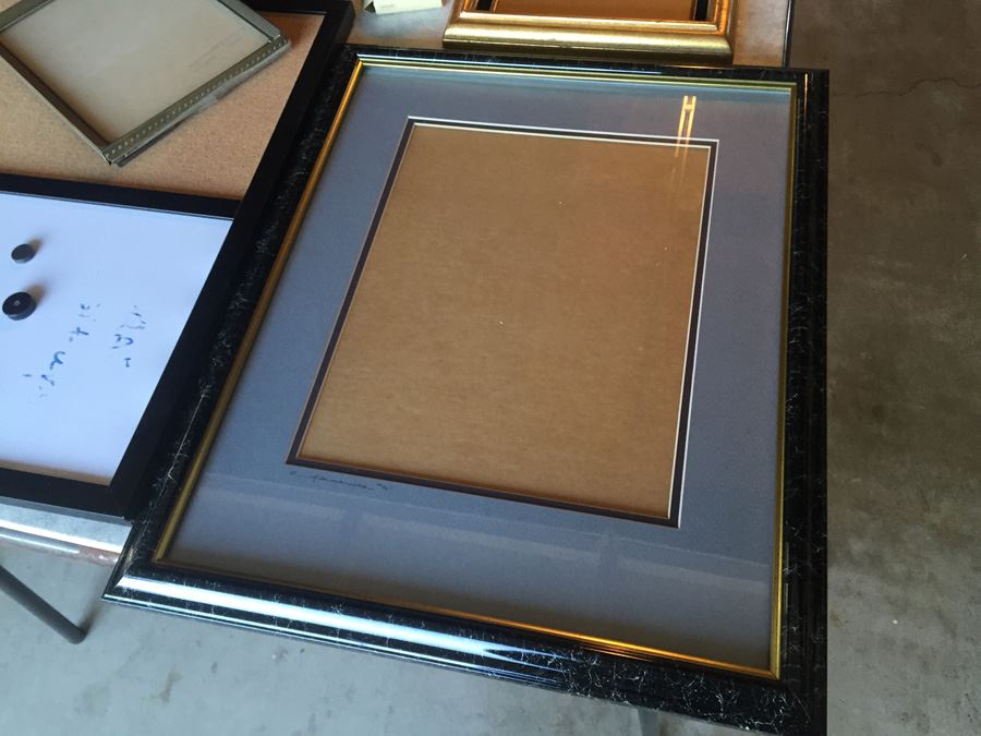 Picture Frame Lot [Photo 3]