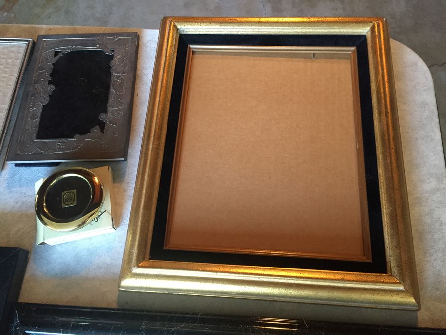 Picture Frame Lot [Photo 4]