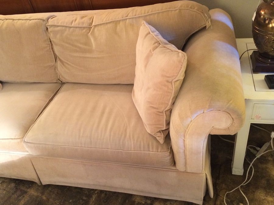 8' Couch - Cream Color [Photo 2]