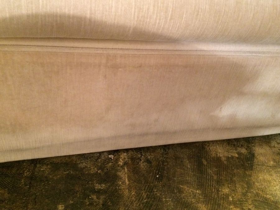 8' Couch - Cream Color [Photo 7]
