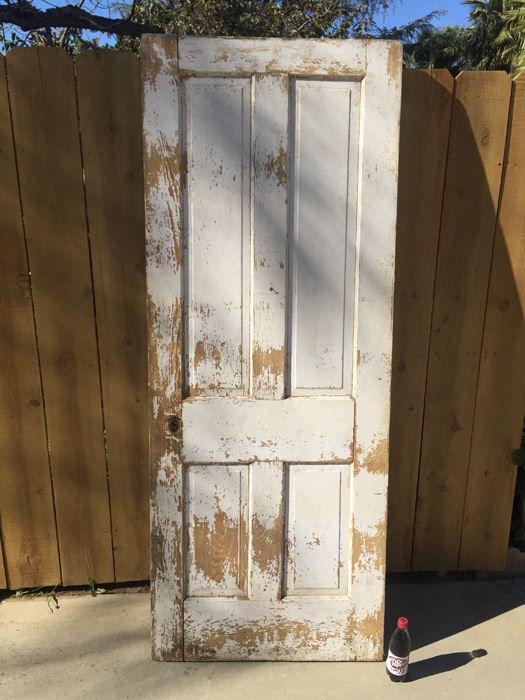 Vintage White Door [Photo 1]
