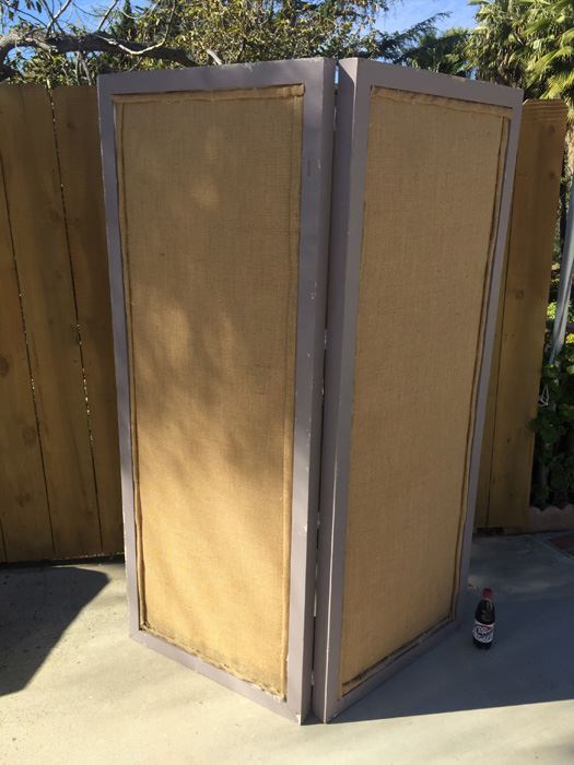 2-Panel Hinged Screen With Cloth Great For Displaying Items [Photo 4]