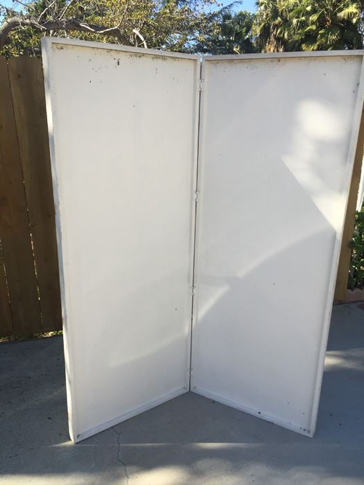 2-Panel Wood Screen [Photo 3]