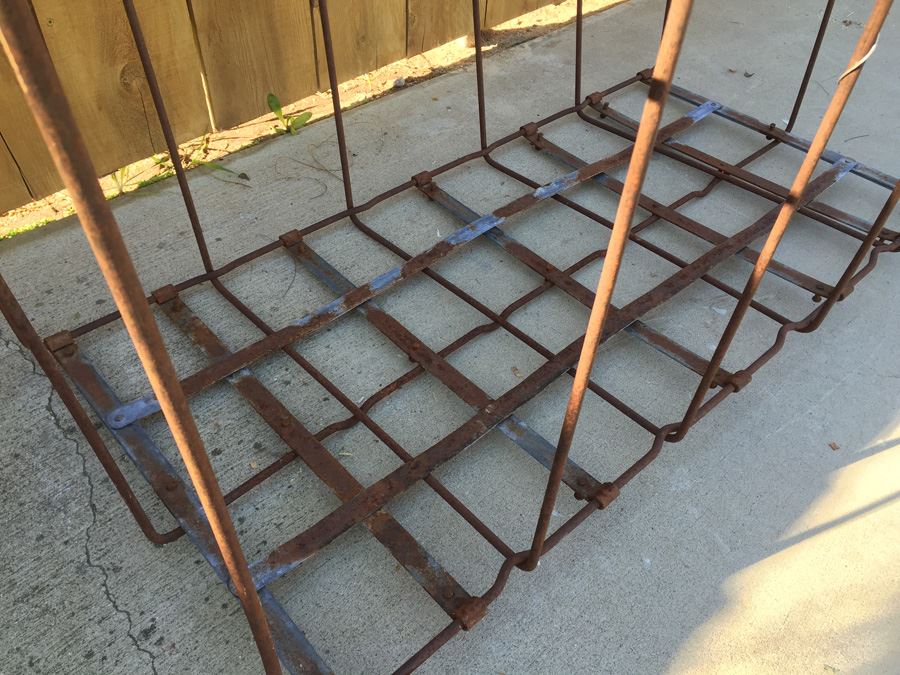 Large Vintage Metal Basket Missing Cloth [Photo 6]