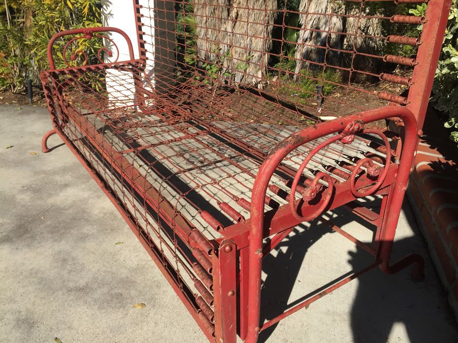 Vintage Red Metal Sofa Missing Cushions Great Patina [Photo 3]