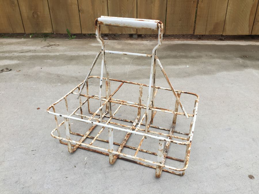 Vintage Metal Milk Bottle Carrier [Photo 2]