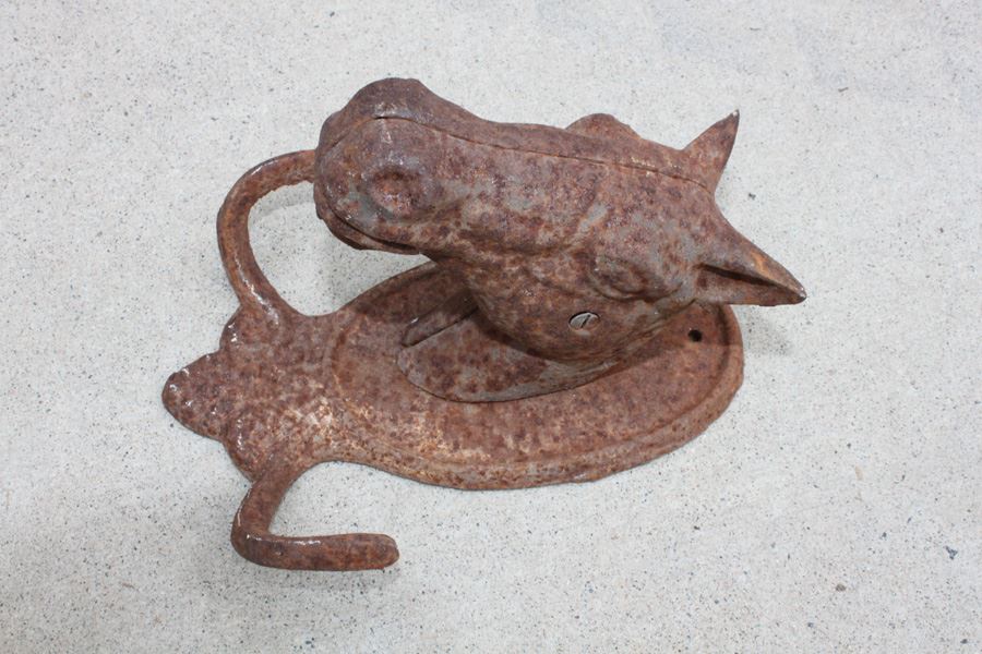 Vintage Horse Head Wall Mounted Coat Hanger [Photo 1]